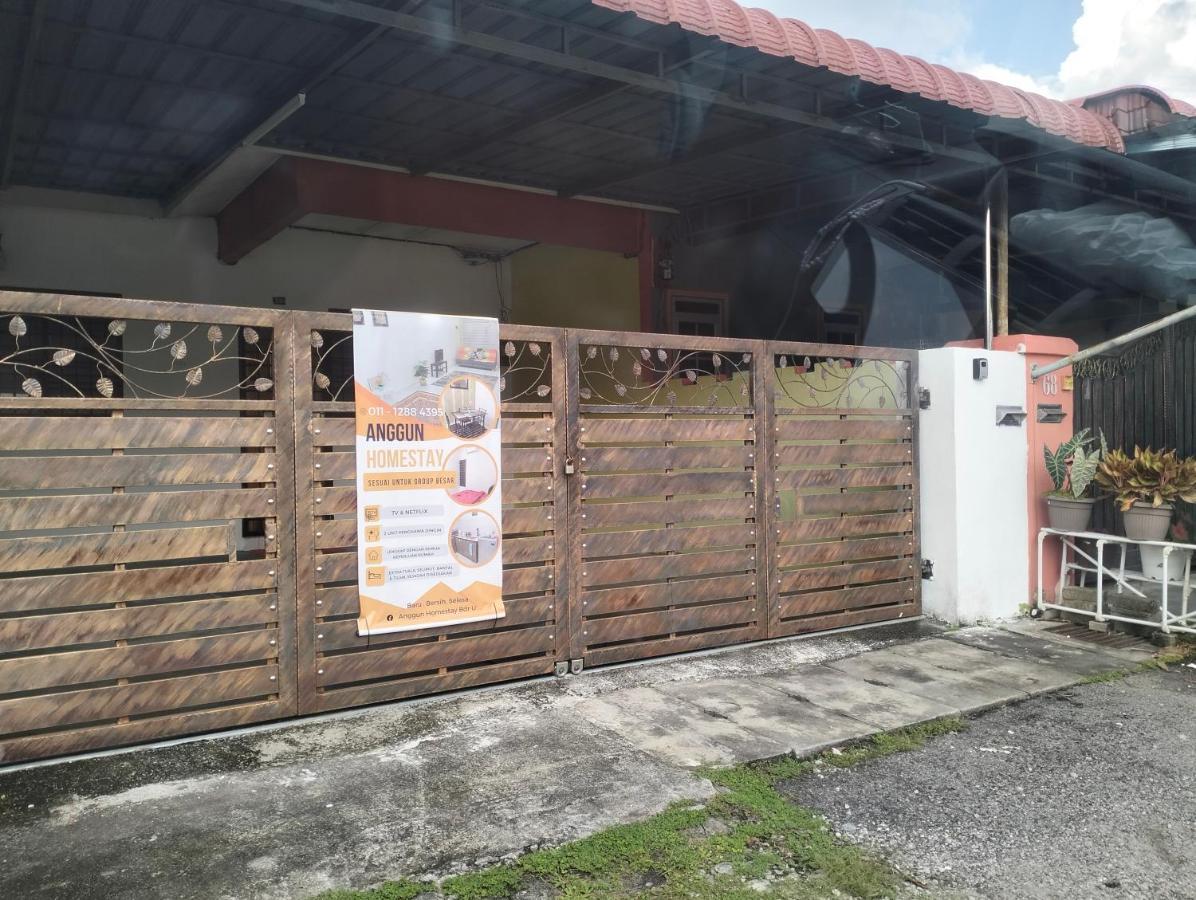 Anggun Homestay Seri Iskandar Extérieur photo